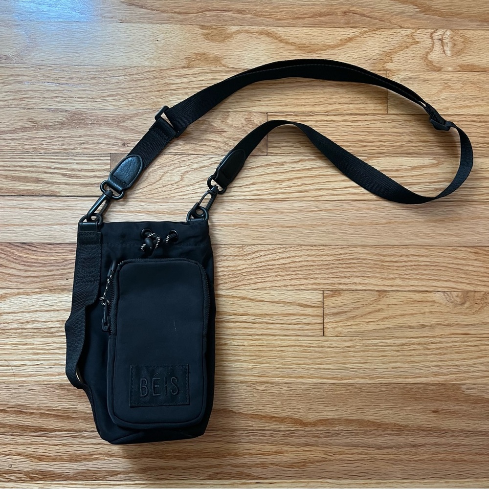Beis Water Bottle Sling Holder in Black